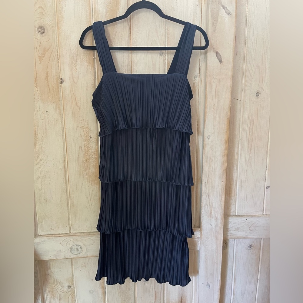 DKNY Flapper Ruffle Dress Size8 Navy Party Wedding